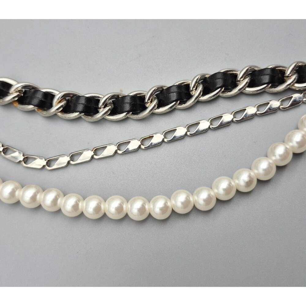 Great Multi Chain & Faux Pearl Silver Tone Adjustable Belt Faux Leather 37-50 in